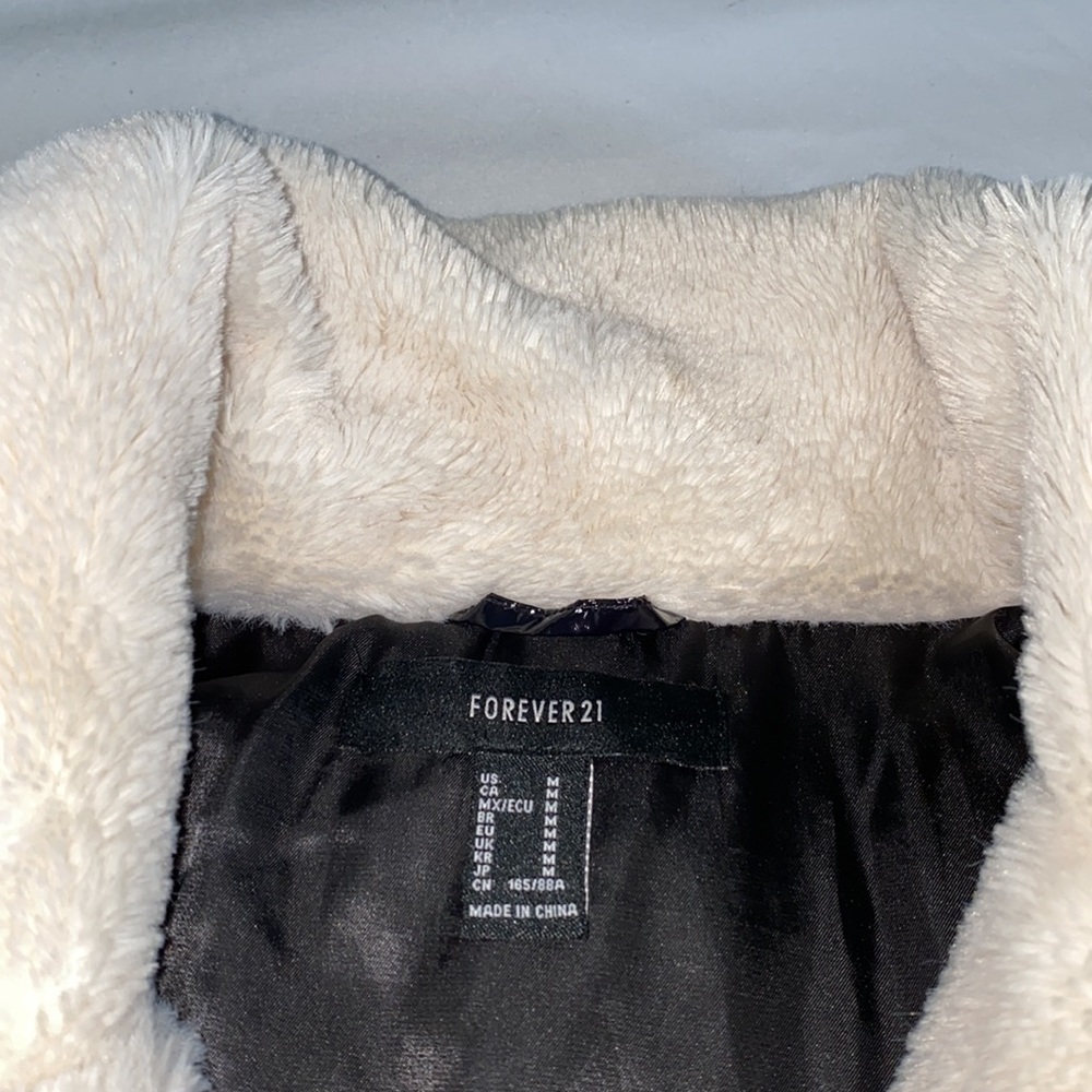 Puffer jacket - Picture 4 of 5